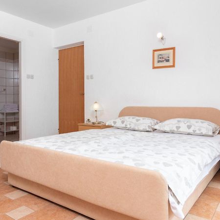 Villa Paradiso Punat Bagian luar foto