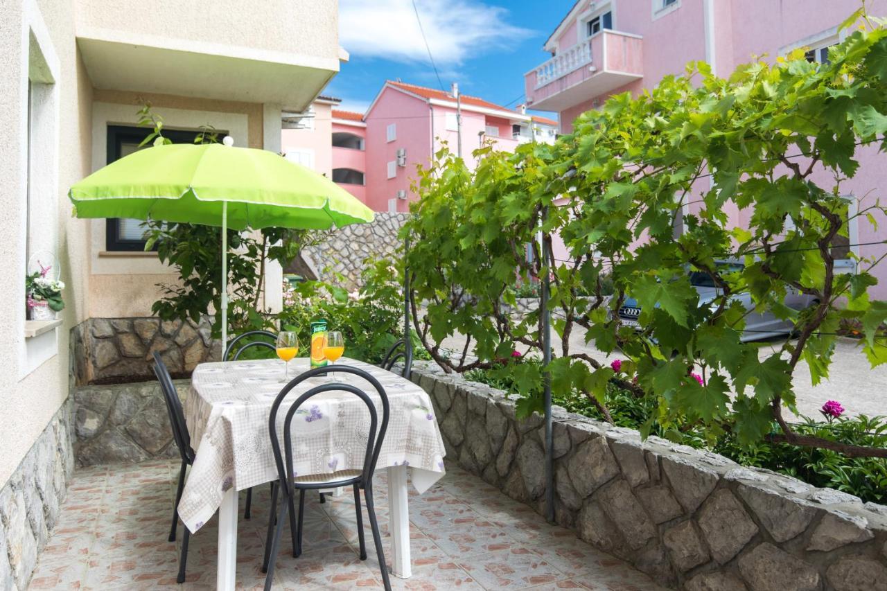 Villa Paradiso Punat Bagian luar foto