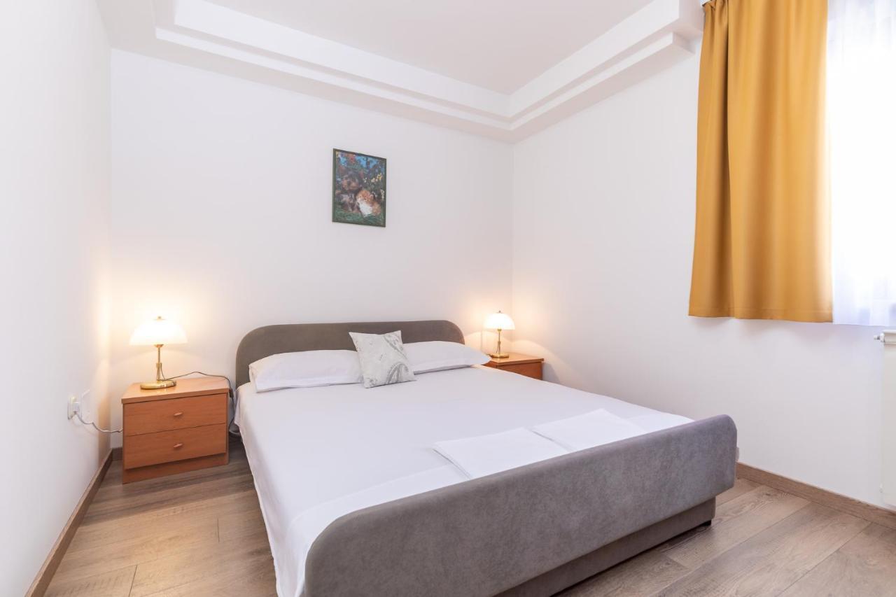 Villa Paradiso Punat Bagian luar foto